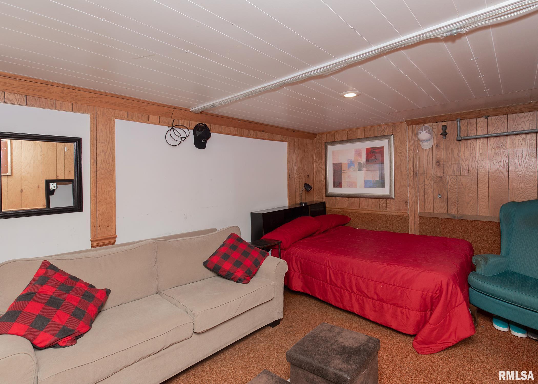 1835 32nd Street Moline, IL 61265 - Photo 20 of 29