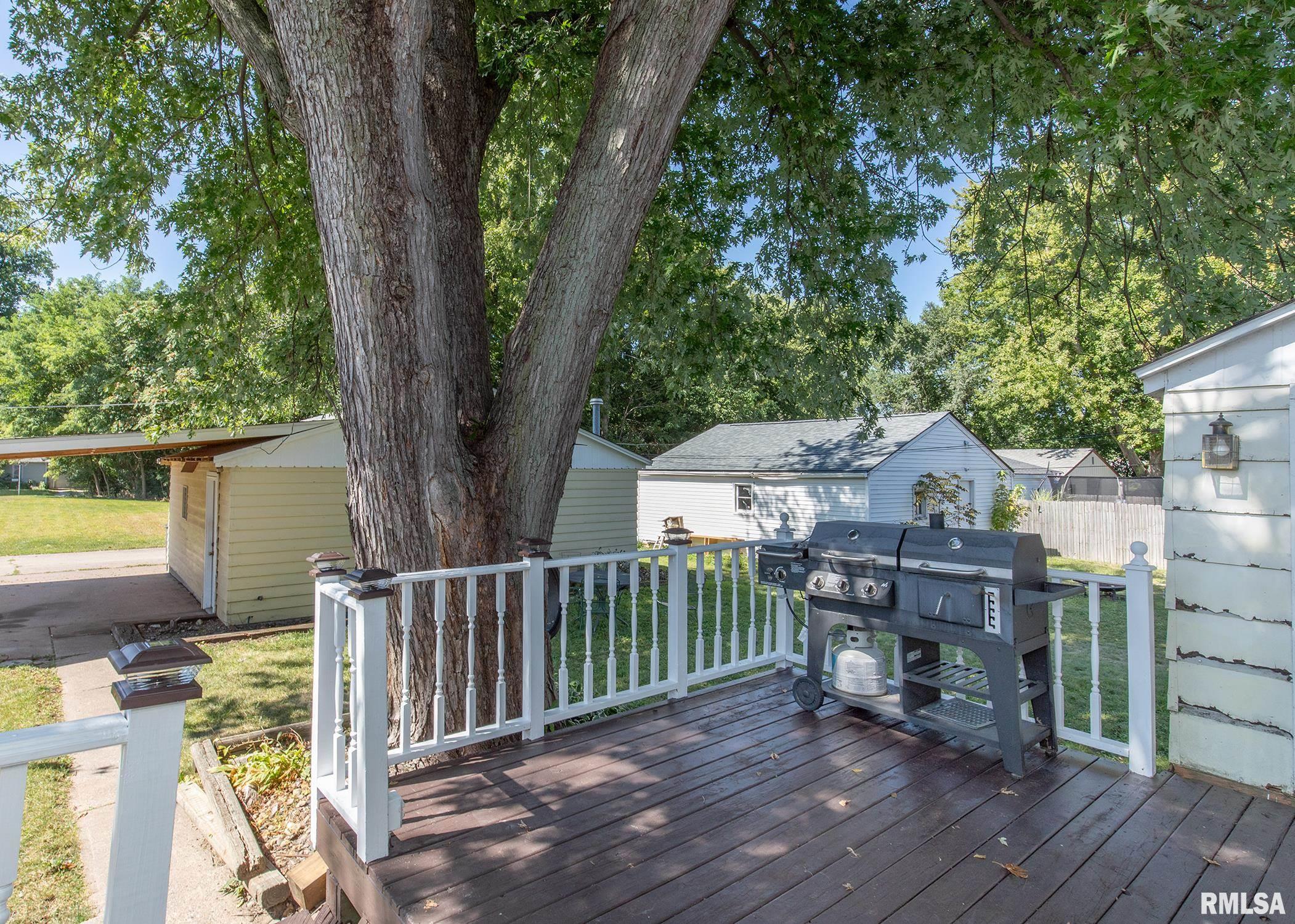 1835 32nd Street Moline, IL 61265 - Photo 25 of 29