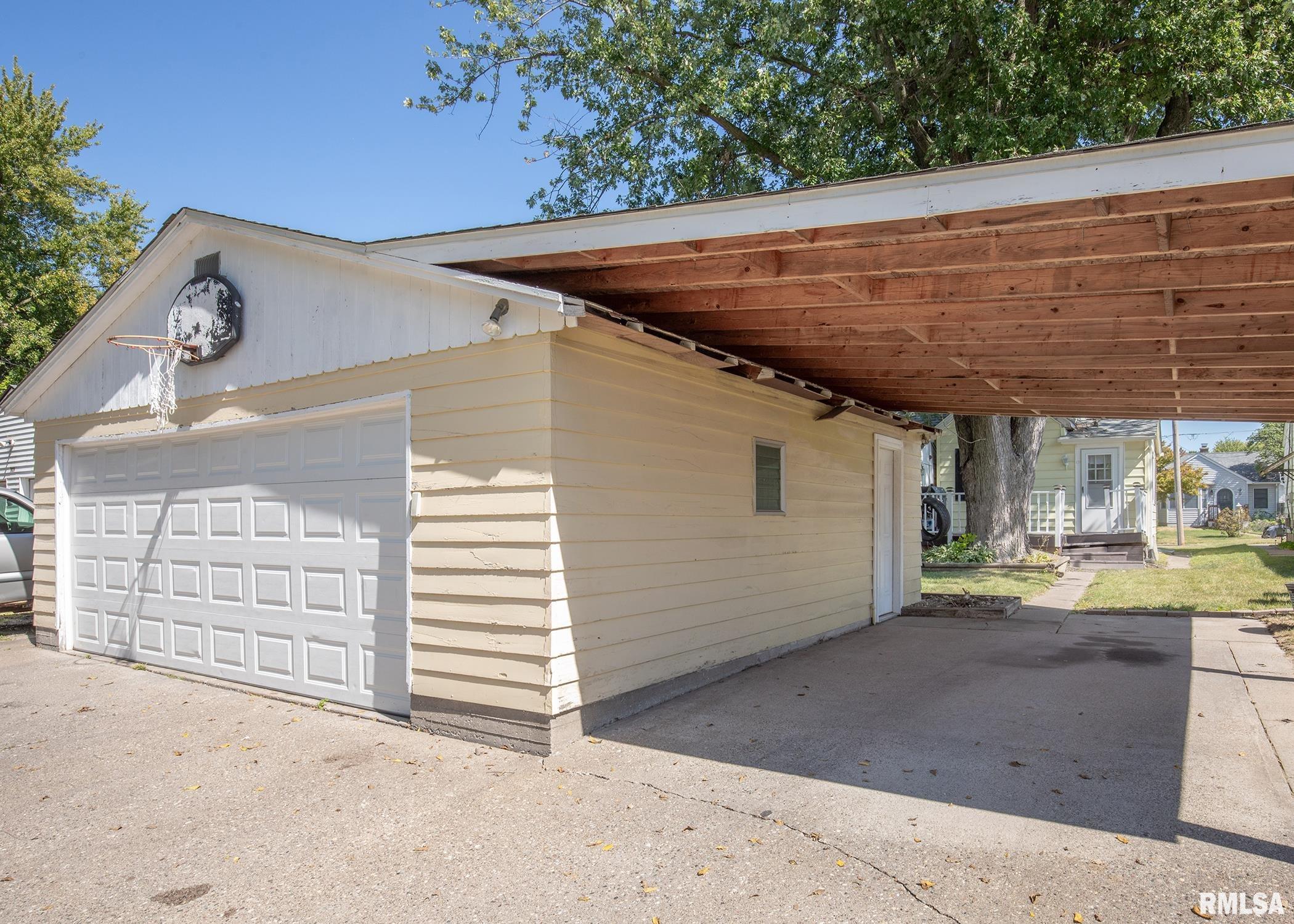 1835 32nd Street Moline, IL 61265 - Photo 28 of 29