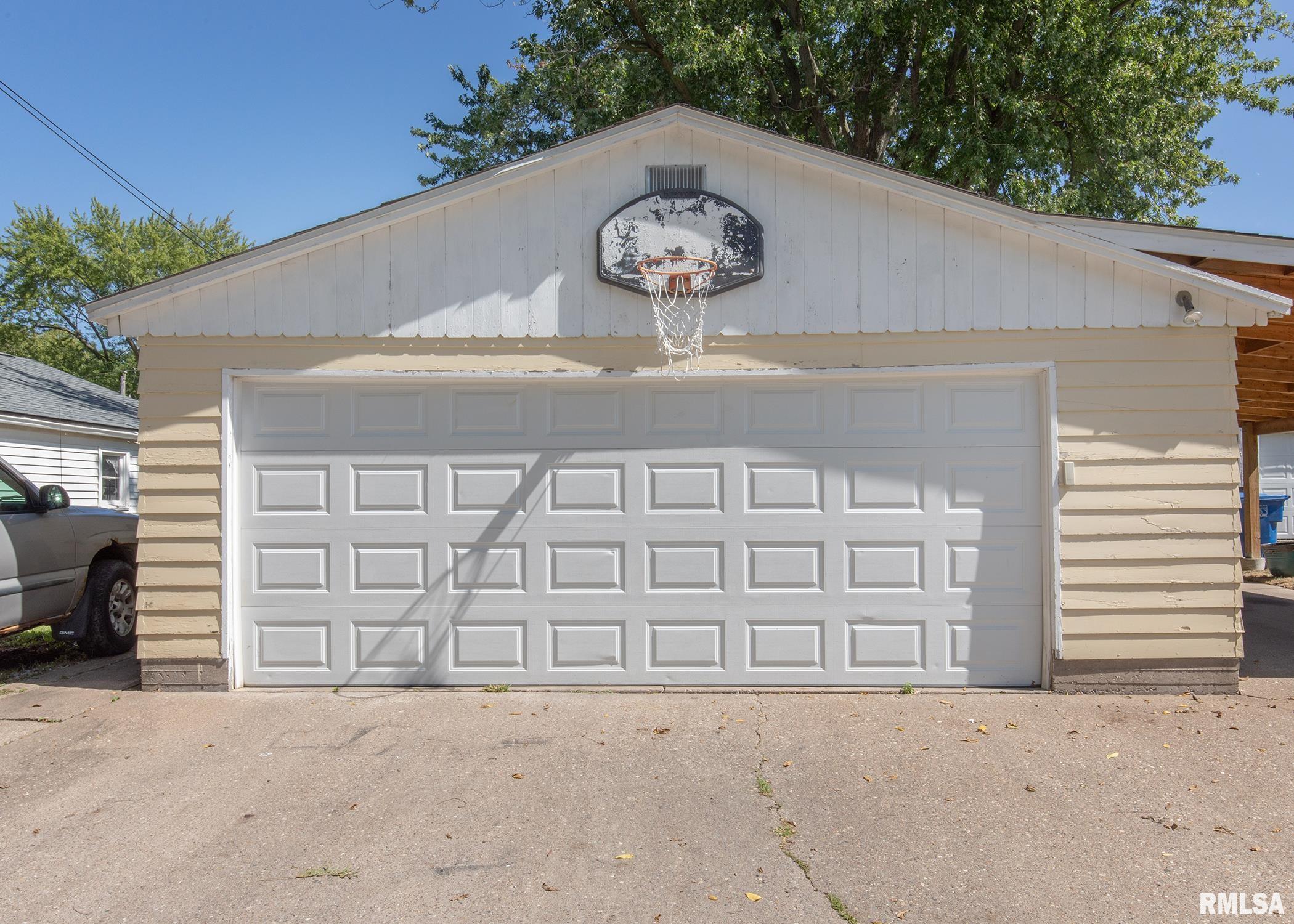 1835 32nd Street Moline, IL 61265 - Photo 29 of 29