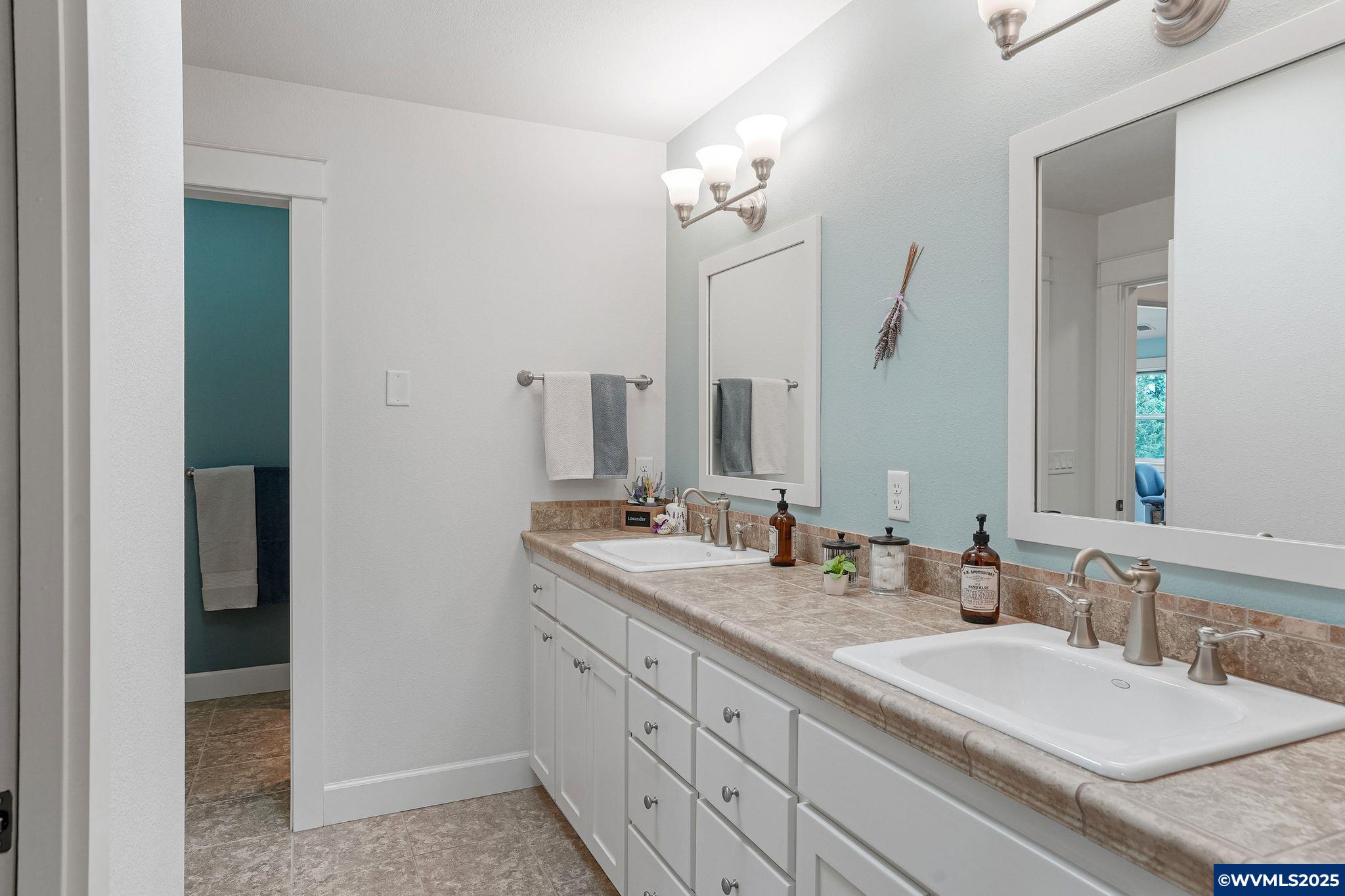 2030 Southeast Godsey Road Dallas, OR 97338 - Photo 35 of 48 Gallery Image 35