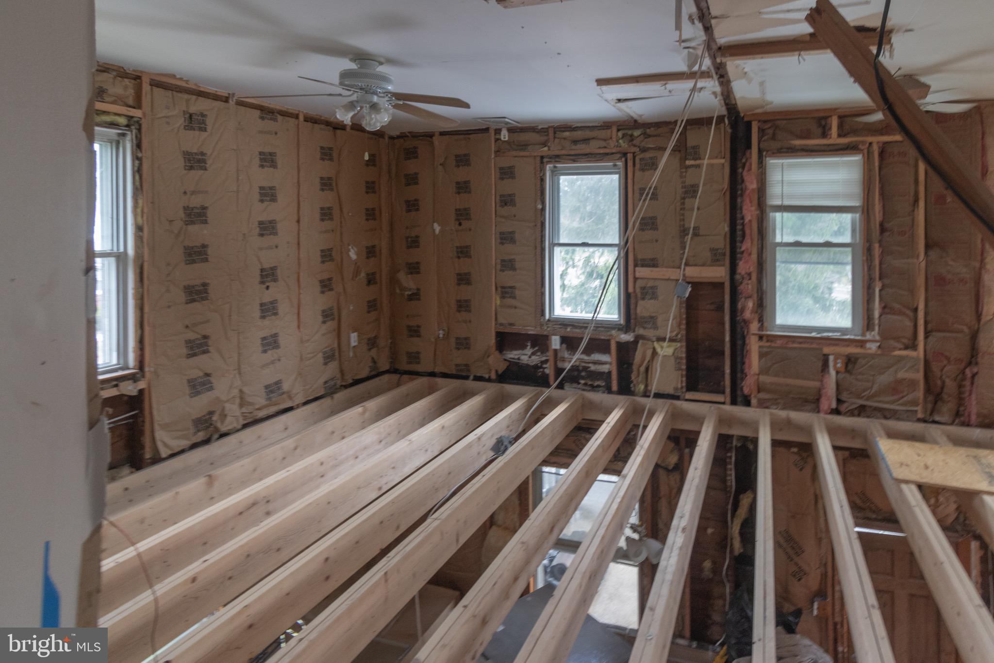 112 Dickinson Road Glassboro, NJ 08028 - Photo 5 of 14