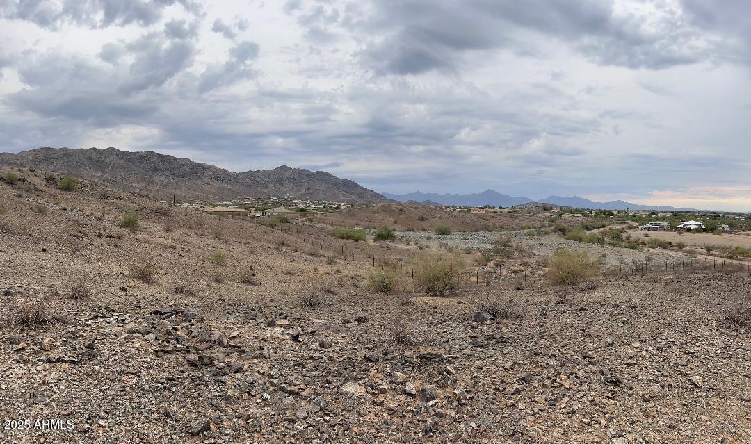 2141-2181 West Dobbins Road, Unit 4 5 6 7 8 Phoenix, AZ 85041 - Photo 5 of 10 Mountain Views Everywhere