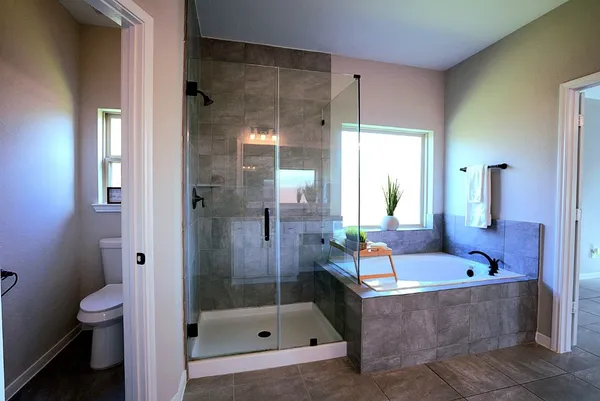 $359,900 | 704 Shadow Bend, Richwood, TX 77531