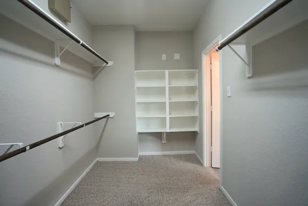 $359,900 | 704 Shadow Bend, Richwood, TX 77531