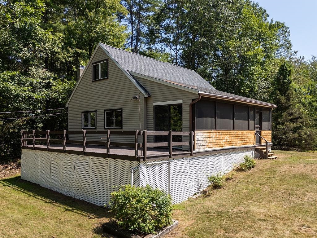 7143 Oak Hill Road Loudon, NH 03307 - Photo 3 of 34 Gallery Image 3