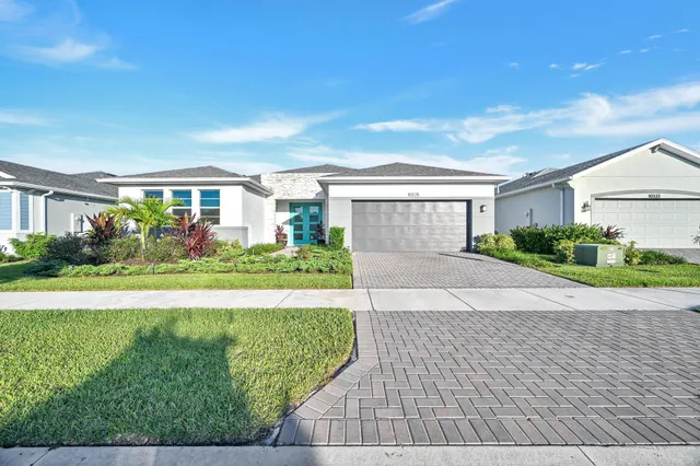 $525,000 | 10325 Southwest Phineas Ln Port, Port St. Lucie, FL 34987