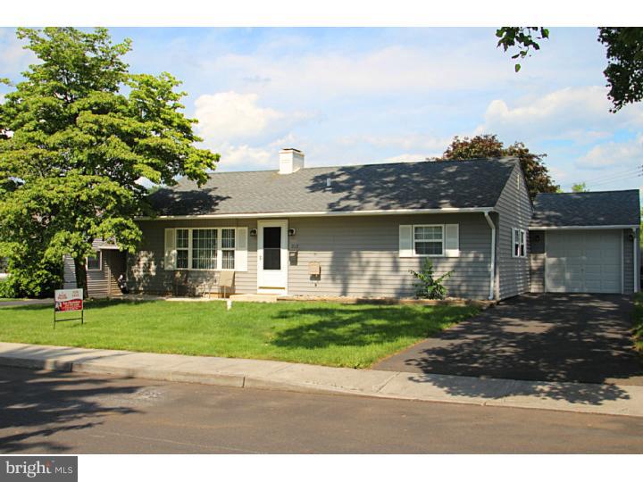 212 Guilford Road Fairless Hills, PA 19030 - Photo 1 of 21 Gallery Image 1