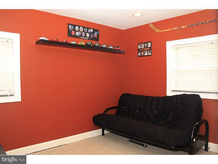 212 Guilford Road Fairless Hills, PA 19030 - Photo 20 of 21 Gallery Image 20
