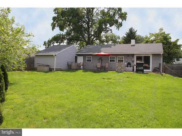 212 Guilford Road Fairless Hills, PA 19030 - Photo 3 of 21 Gallery Image 3