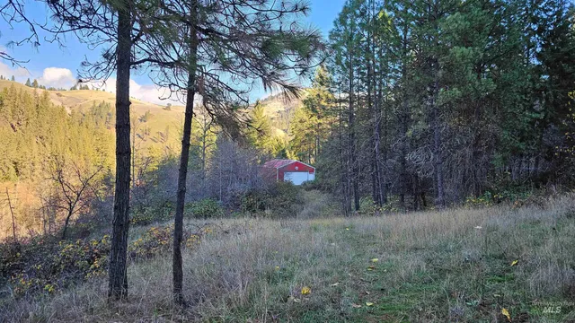 $285,000 | 22100 Old Melrose Grade Road, Peck, ID 83545