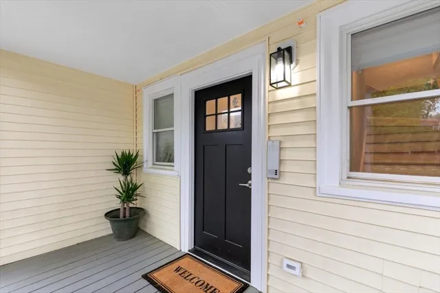 $4,900 | 755 Boylston Street, Unit 3, Brookline, MA 02467