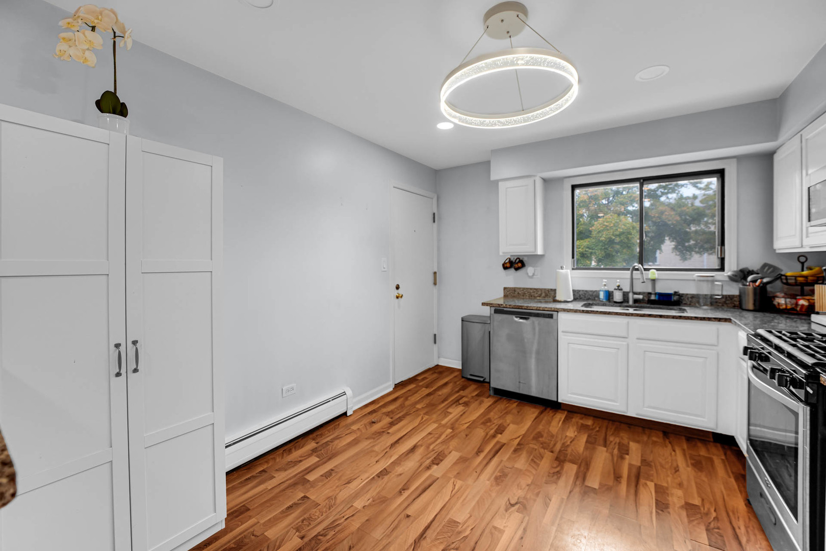 5159 North East River Road, Unit 212 Chicago, IL 60656 - Photo 12 of 21 Gallery Image 12