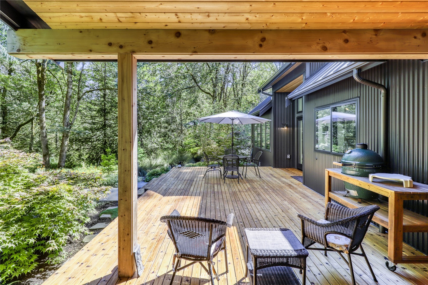 7765 Springridge Road Northeast Bainbridge Island, WA 98110 - Photo 13 of 21 Gallery Image 13