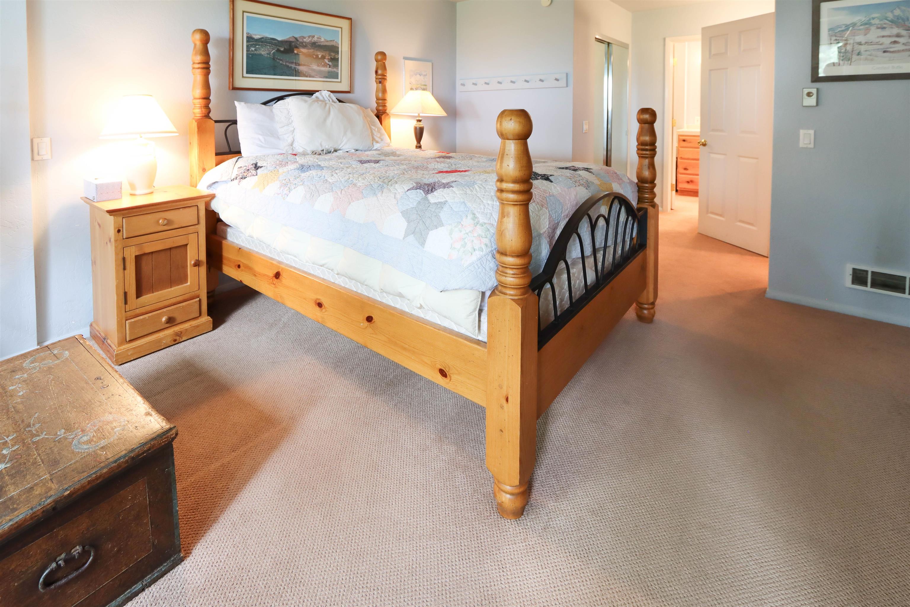 3199 Chateau Road, Unit 20 Mammoth Lakes, CA 93546 - Photo 22 of 37 Gallery Image 22
