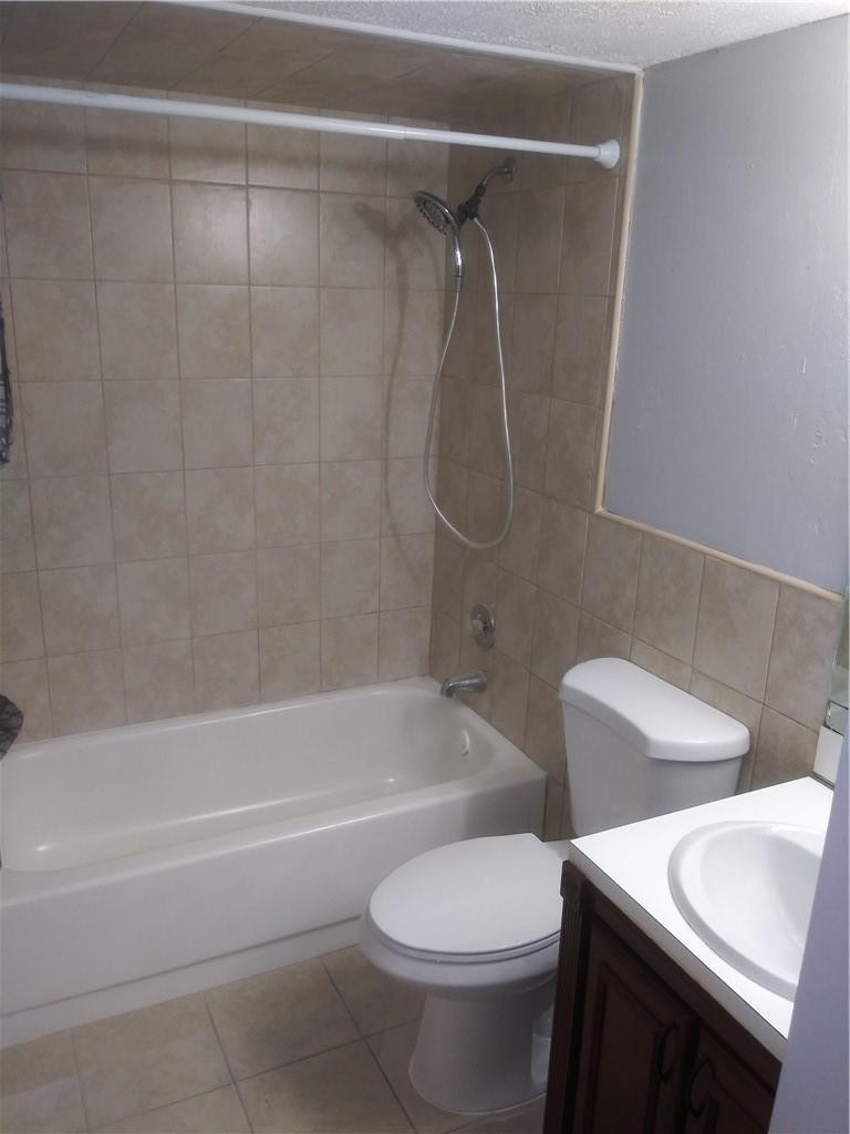 4156 Inverrary Drive, Unit 112 Lauderhill, FL 33319 - Photo 18 of 23 Photo 19