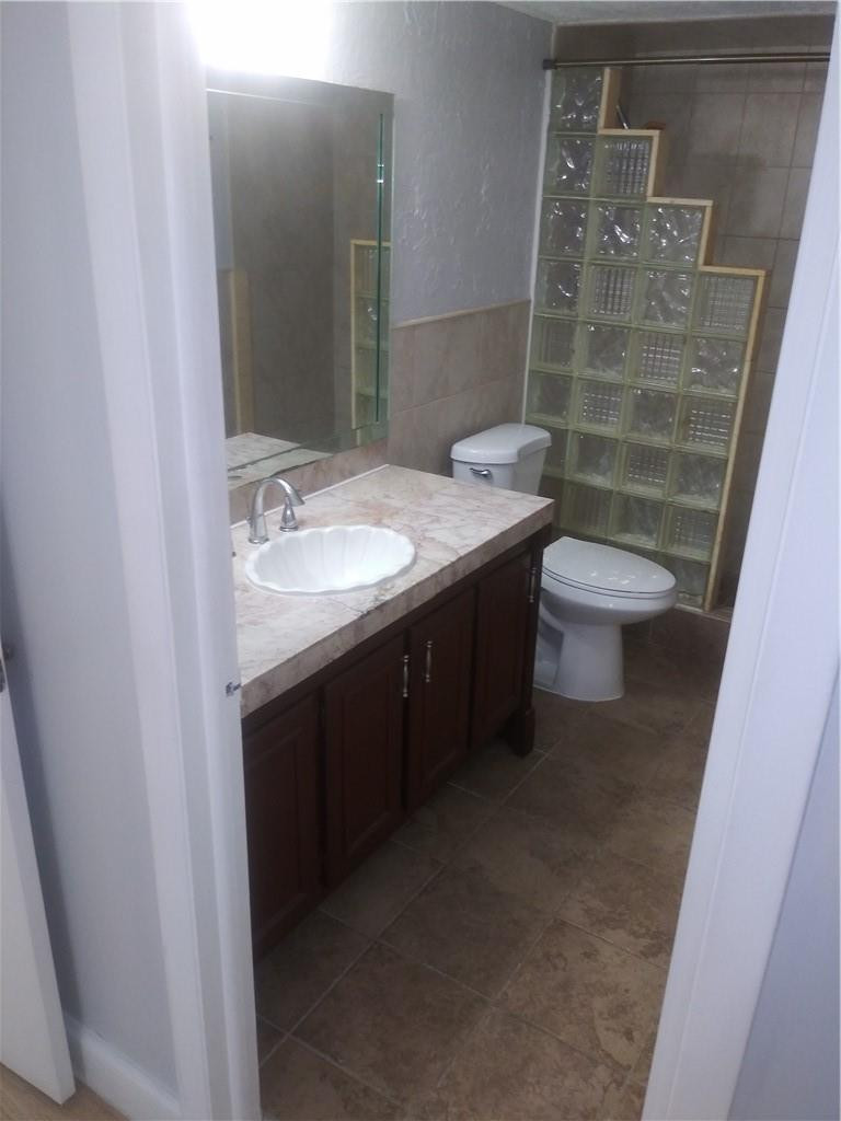 4156 Inverrary Drive, Unit 112 Lauderhill, FL 33319 - Photo 7 of 23 Photo 7