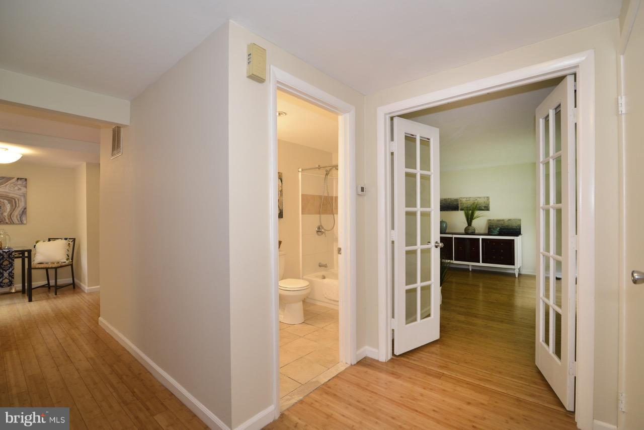 2333 Old Trail Drive Reston, VA 20191 - Photo 3 of 30 Main Floor Full Bath-Perfect for Guests