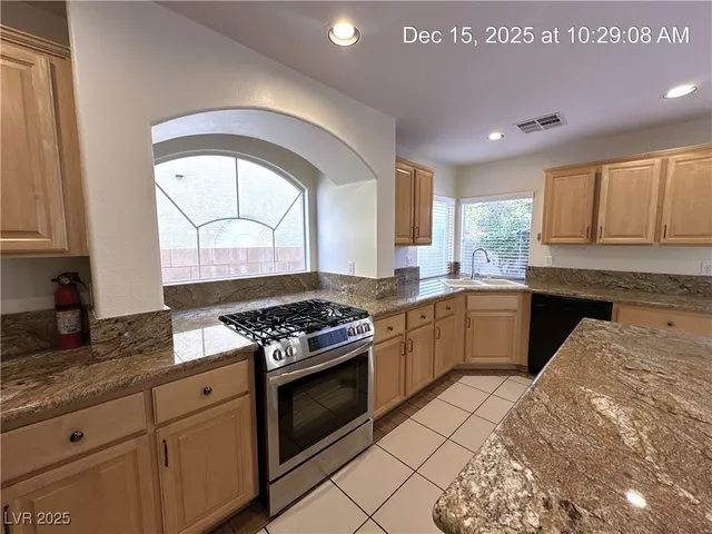 $2,975 | 10985 Fintry Hills Street, Las Vegas, NV 89141