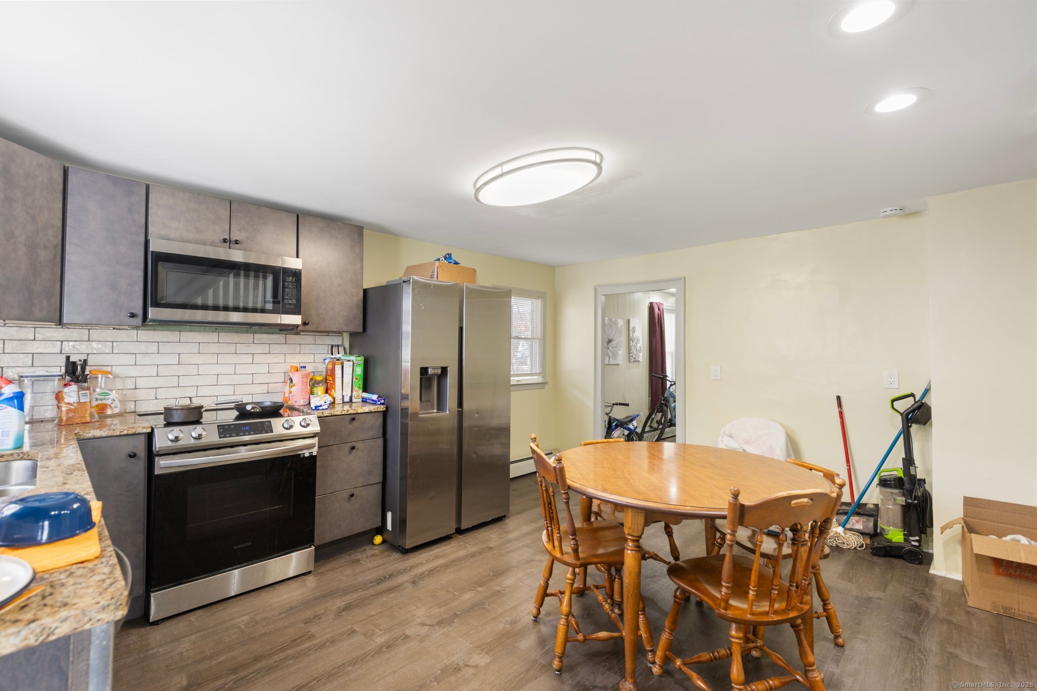 61 Harpers Ferry Road Waterbury, CT 06705 - Photo 12 of 38