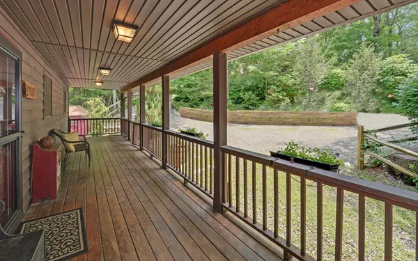 $389,900 | 56 Waxwing Trail, Murphy, NC 28906