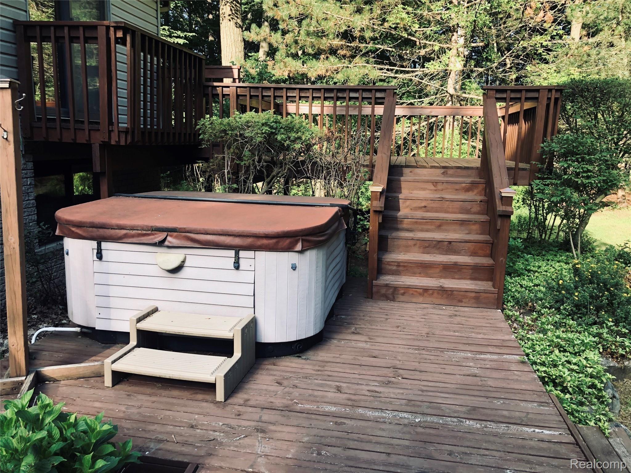 1750 Brewer Road Leonard, MI 48367 - Photo 53 of 67 brewer hot tub.jpg