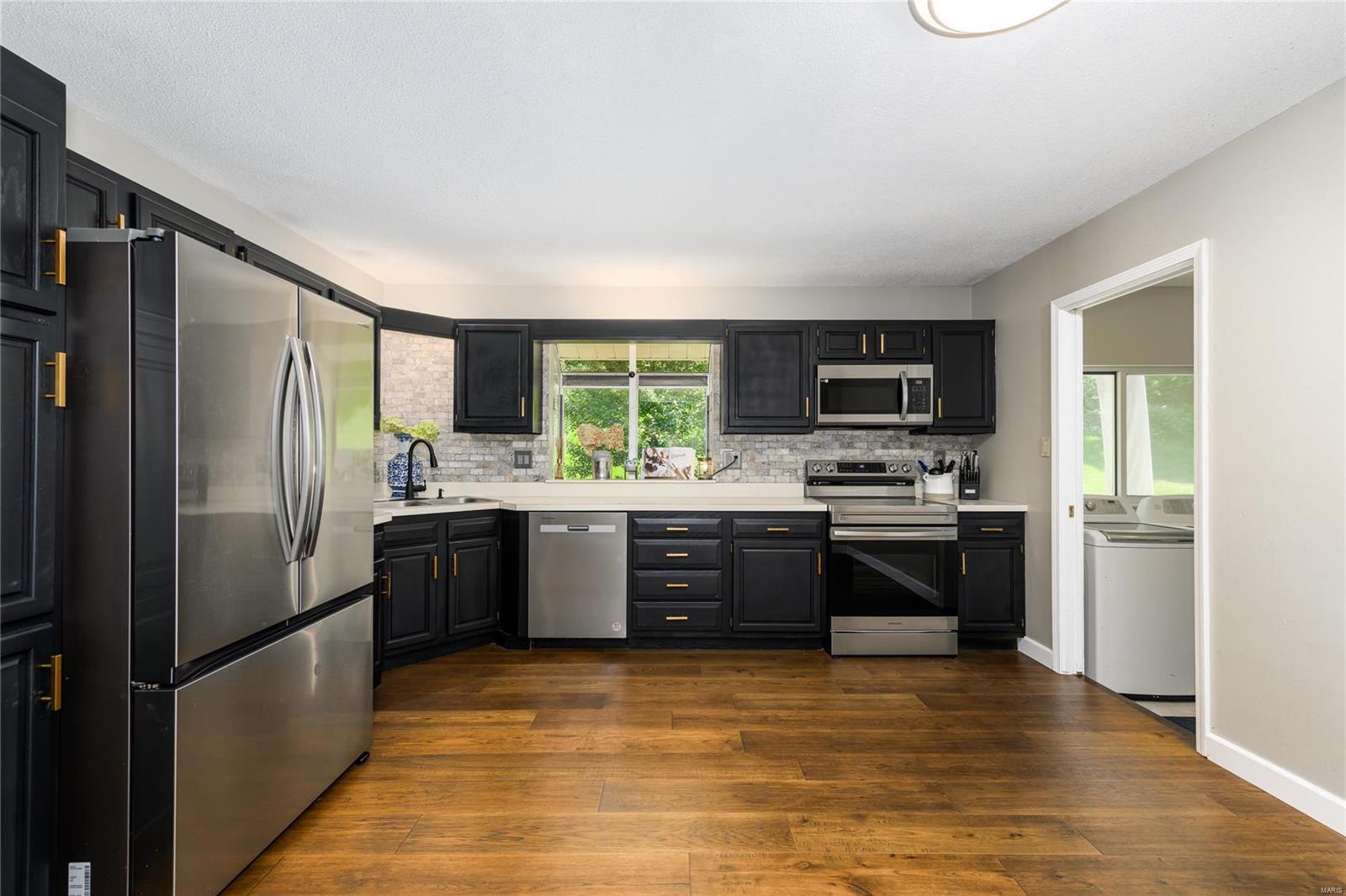 3029 Olde Post Road St. Louis, MO 63129 - Photo 11 of 32 Gallery Image 11