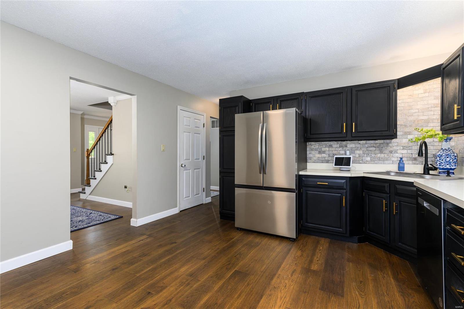 3029 Olde Post Road St. Louis, MO 63129 - Photo 13 of 32 Gallery Image 13