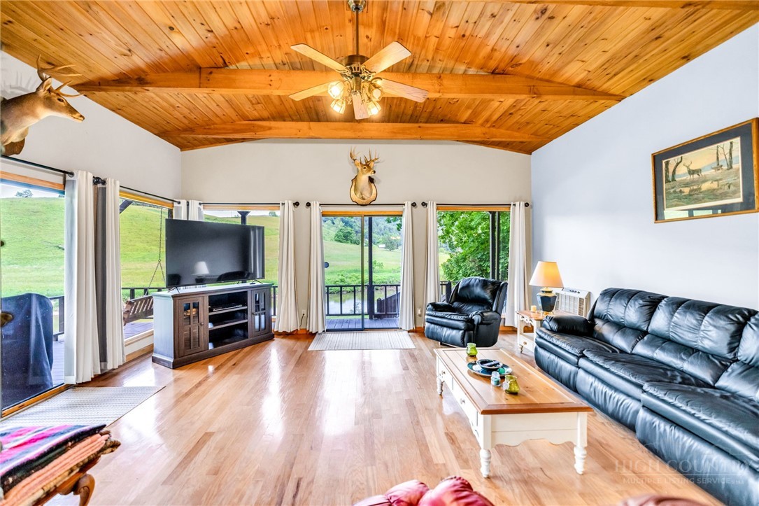 380 West Deep Ford Road Lansing, NC 28643 - Photo 13 of 41