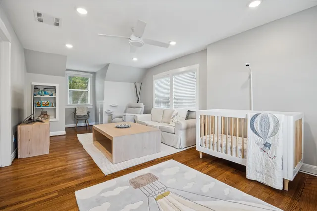 $4,750 | 2420 Nottingham Street, Houston, TX 77005