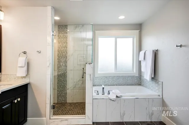 $1,200,000 | Tbd Tbd Commerce Comet, Caldwell, ID 83607