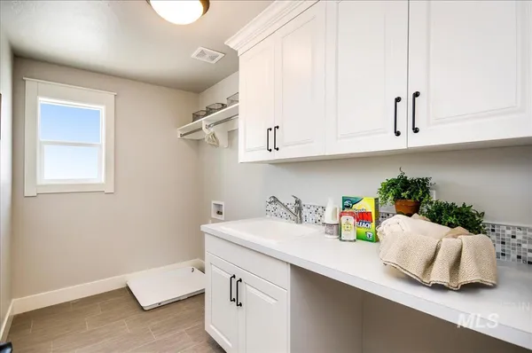 $1,200,000 | Tbd Tbd Commerce Comet, Caldwell, ID 83607