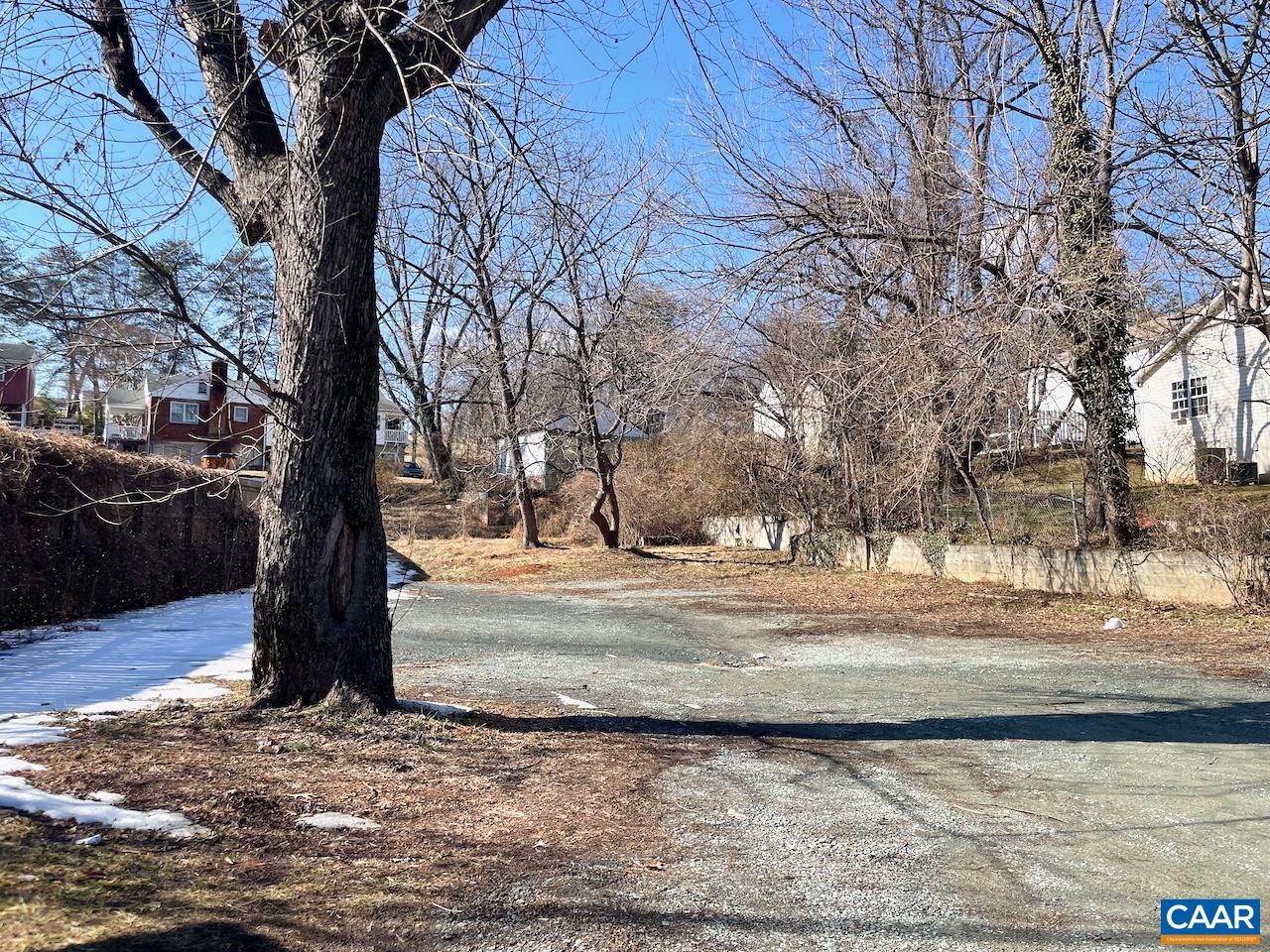 607 7 1/2 Street Southwest Charlottesville, VA 22903 - Photo 3 of 5