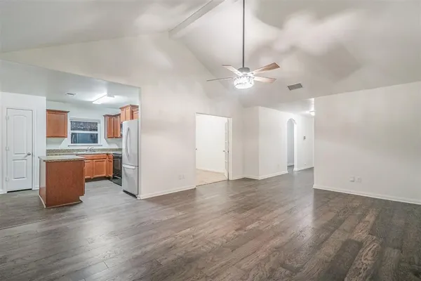 $2,195 | 1208 Bluffview Drive, Hutchins, TX 75141