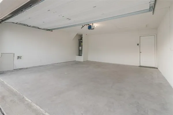 $2,195 | 1208 Bluffview Drive, Hutchins, TX 75141