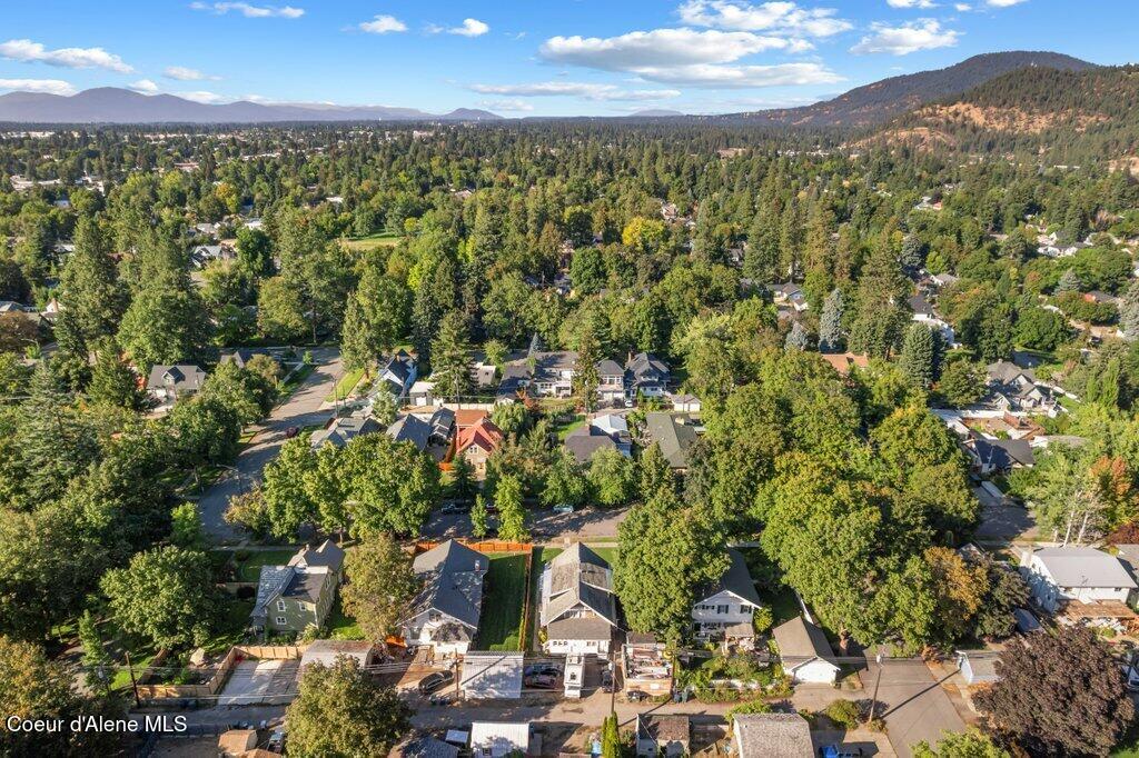 818 East Garden Avenue Coeur D'Alene, ID 83814 - Photo 9 of 12 009-818EastGardenAvenue-CoeurdAlene-ID-8