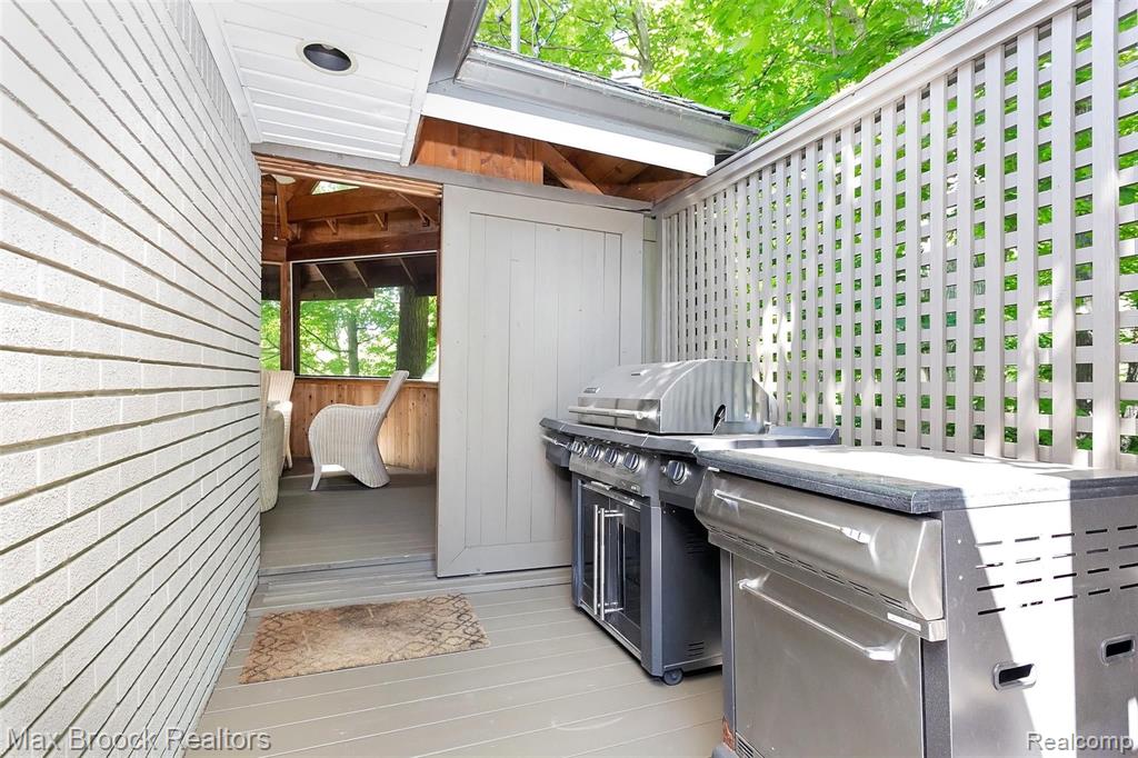 19248 Riverside Drive Beverly Hills, MI 48025 - Photo 53 of 54