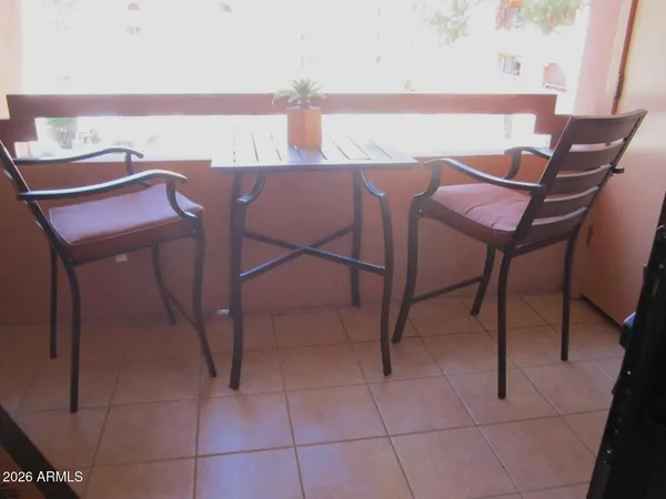 $1,800 | 12212 North Paradise Village Parkway West, Unit 347, Phoenix, AZ 85032