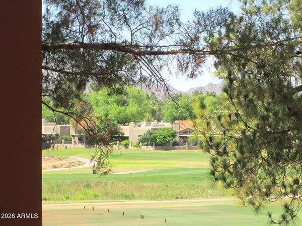 $1,800 | 12212 North Paradise Village Parkway West, Unit 347, Phoenix, AZ 85032