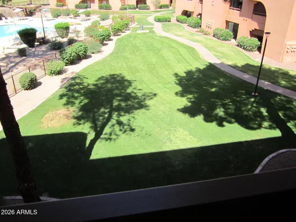 $1,800 | 12212 North Paradise Village Parkway West, Unit 347, Phoenix, AZ 85032
