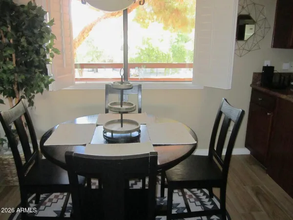 $1,800 | 12212 North Paradise Village Parkway West, Unit 347, Phoenix, AZ 85032