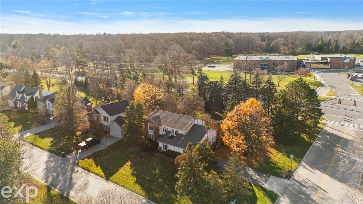1579 Lomas Verdes Rochester Hills, MI 48306 - Photo 16 of 64