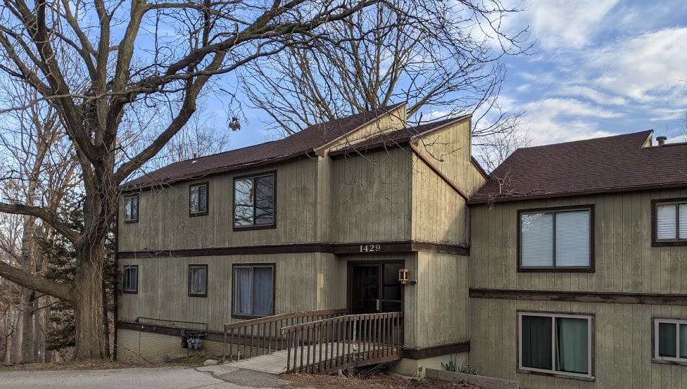1429 Edgewood Road Northwest, Unit 12 Cedar Rapids, IA 52405 - Photo 2 of 2 Gallery Image 2