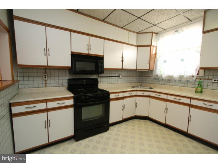 704 Wynnewood Road Philadelphia, PA 19151 - Photo 6 of 25 Gallery Image 6