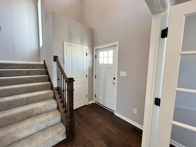 $413,900 | 5071 Stephen Lane, Lowell, IN 46356