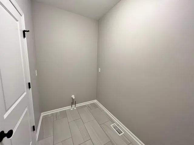 $413,900 | 5071 Stephen Lane, Lowell, IN 46356