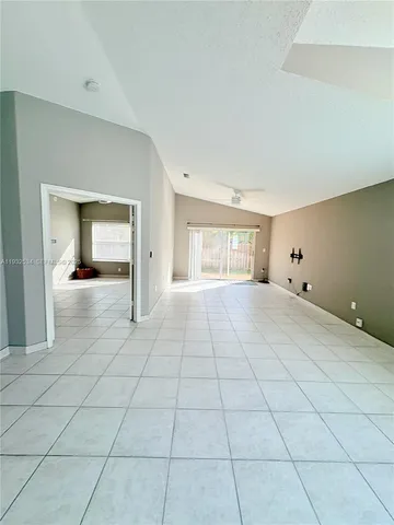 $3,970 | 4128 Sapphire Terrace, Weston, FL 33331