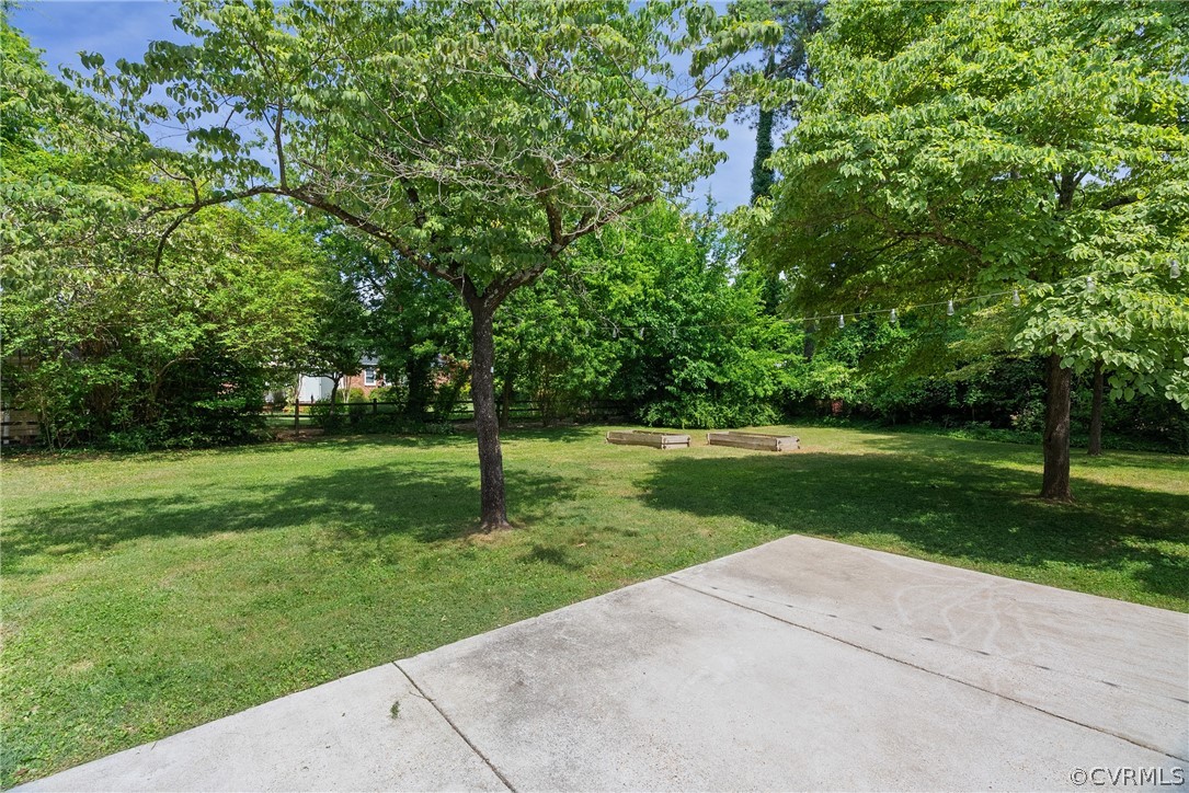 3121 Yukon Road Richmond, VA 23235 - Photo 22 of 27 a view of a park with tree s