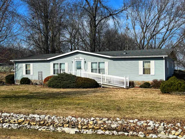 $225,000 | 1870 East 100 North, Washington, IN 47501