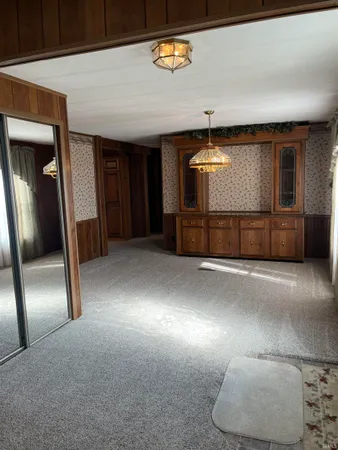 $225,000 | 1870 East 100 North, Washington, IN 47501